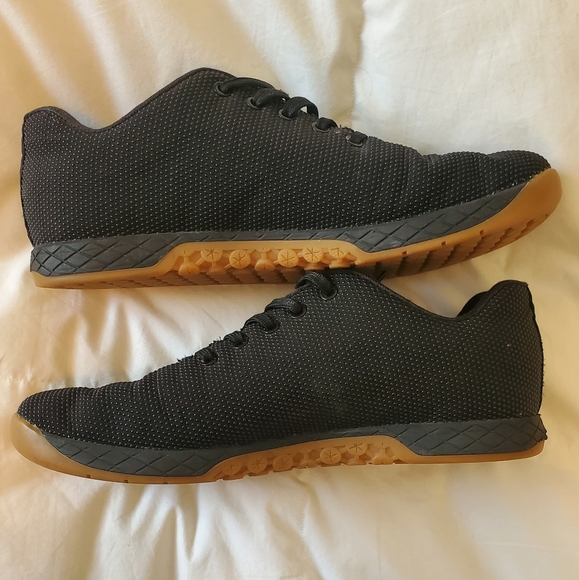 NOBULL Black Gum Trainer (Men's) - Picture 2 of 4